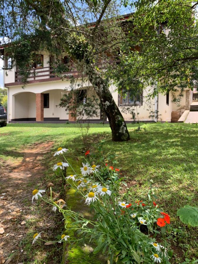 Casa Da Ines Exclusiva Para 01 Ou 02 Casais Ou Familia Monte Verde  Esterno foto